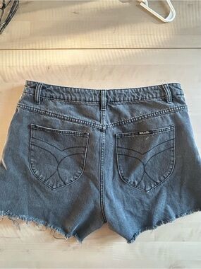 ROLLAS original Shorts size 31 High Rise Cutoff wash Black Denim Jeans Distress